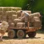 Belowanie słomy i siana — John Deere — miniatura 2