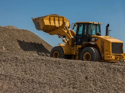 Usługi ładowarką teleskopową — Claas 193t